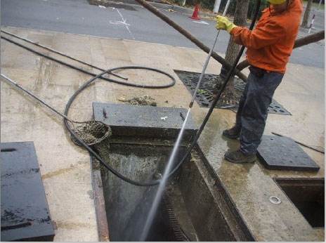 和田市池底污泥如何清理