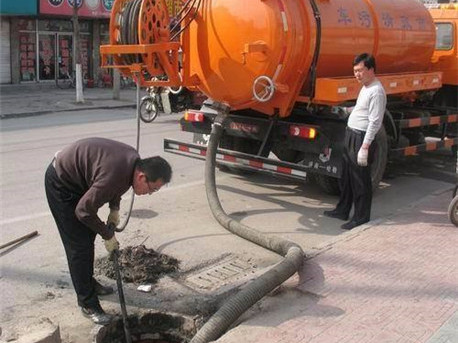 和田市清掏化粪池，健康生活从这里开始